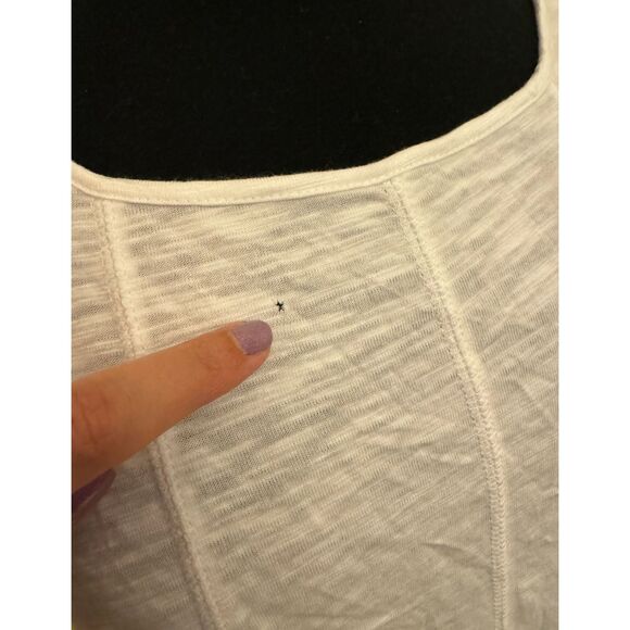 Chico's White The Ultimate Tee with Front Hip Pockets - Sz 2 (Large/12) - Picture 3 of 10